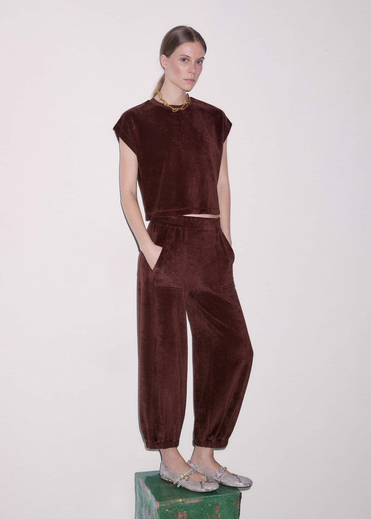 Cinnamon Brown Relaxed Jogger Set