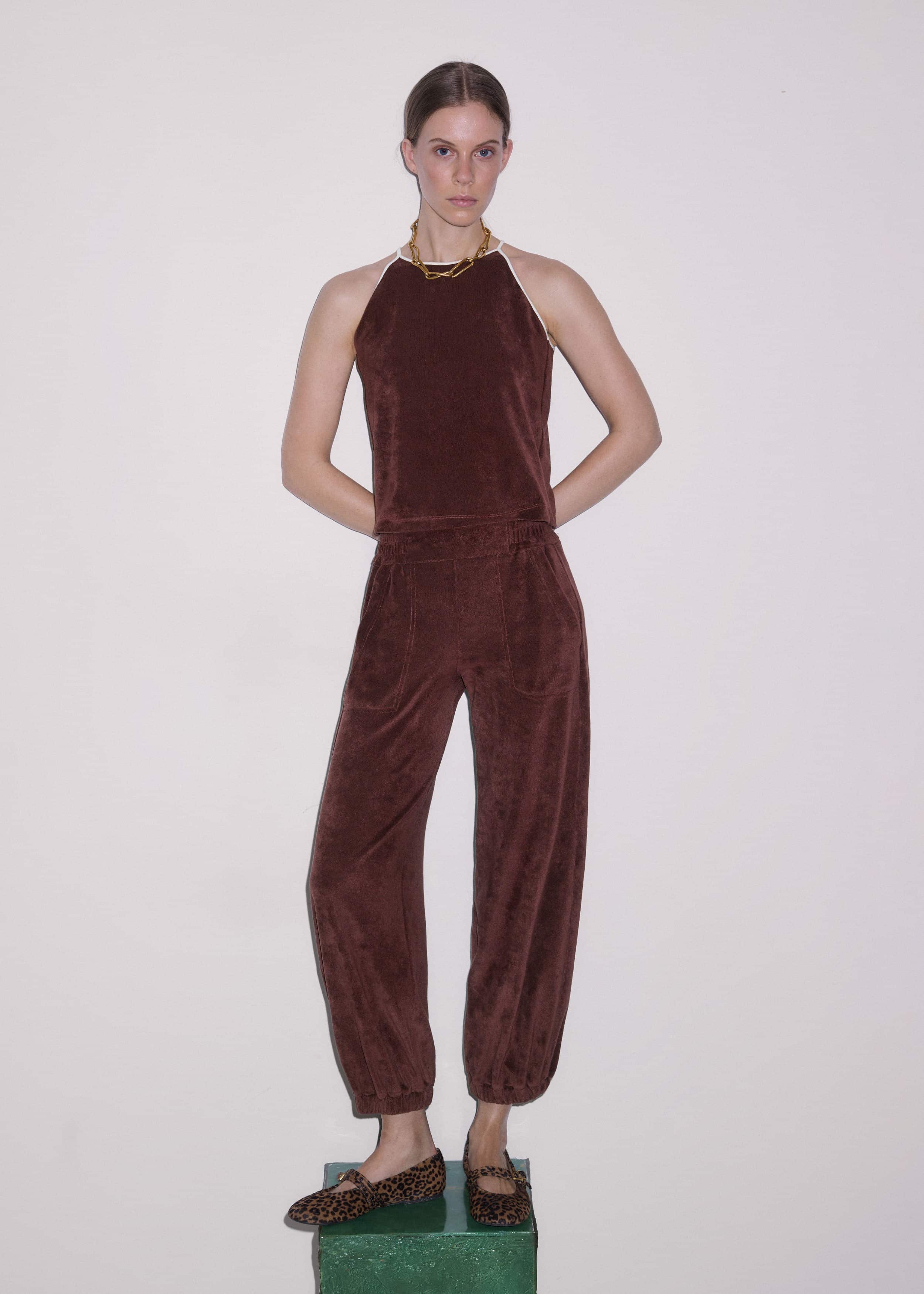 Cinnamon Brown Relaxed Jogger Set