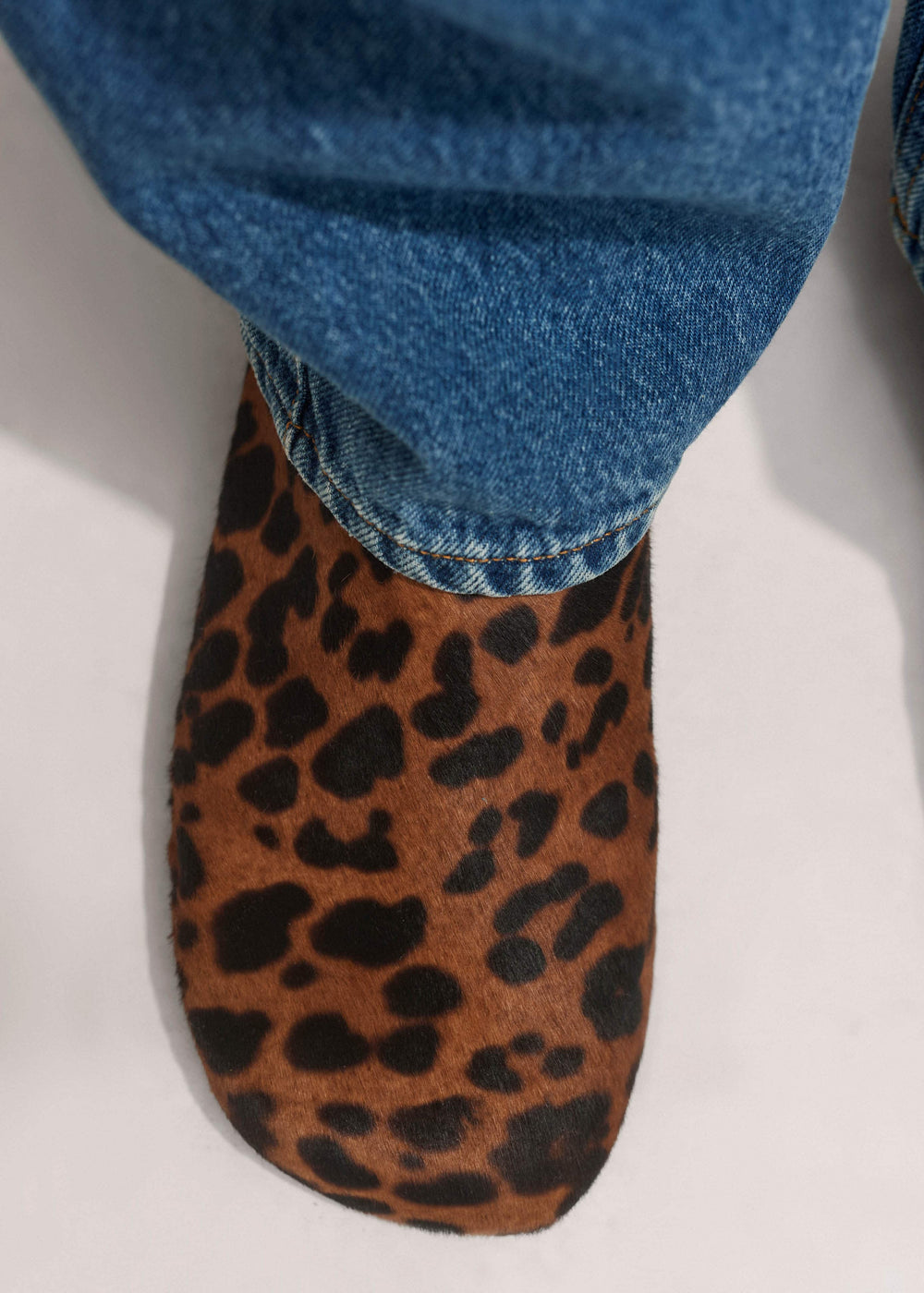 Dark Brown Leopard Print Asymmetric Slipper