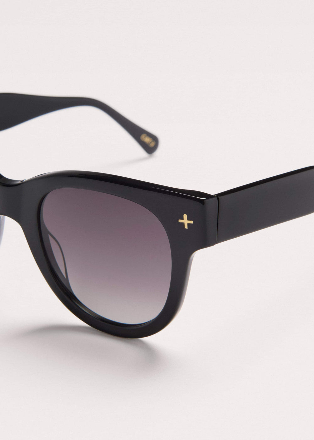 Black D Frame Sunglasses